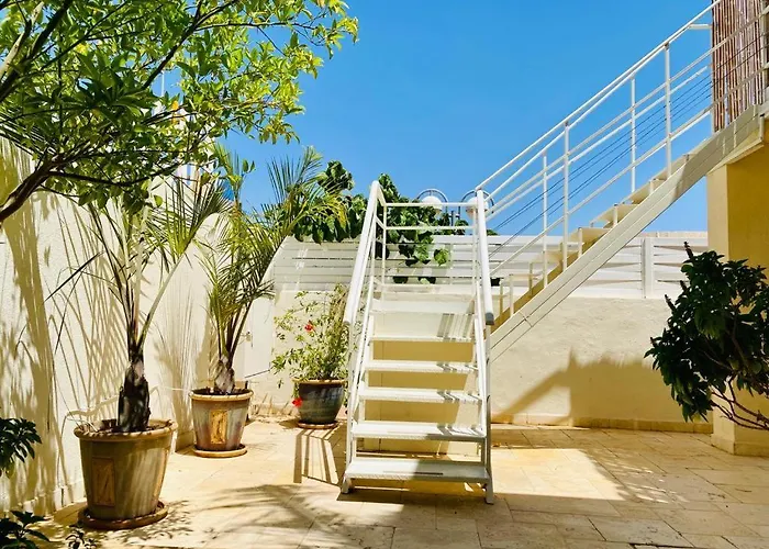 Glamour Luxury Suite Swimming Pool